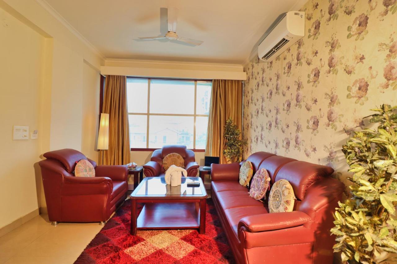Crestmont Ashapurna Jaipur, Banipark Hotel Екстериор снимка