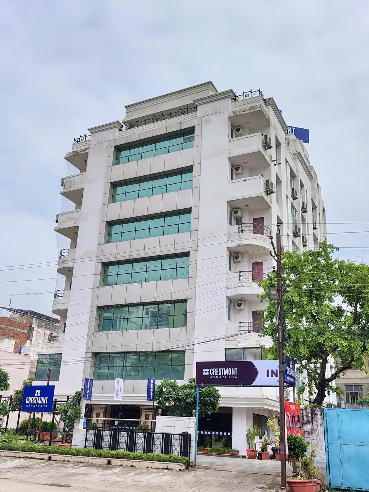 Crestmont Ashapurna Jaipur, Banipark Hotel Екстериор снимка